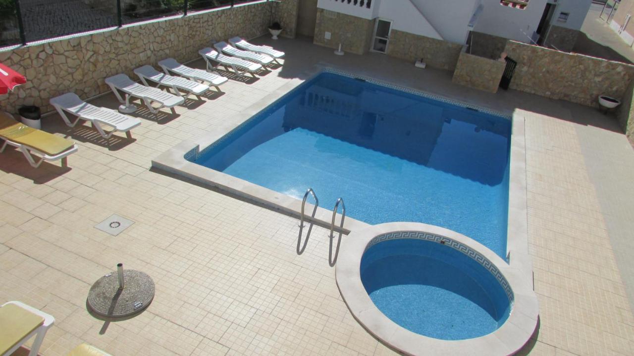 Apartamento - 2 A 4 Pessoas- Piscina Apartment ออยุส ดิ อากวา ภายนอก รูปภาพ